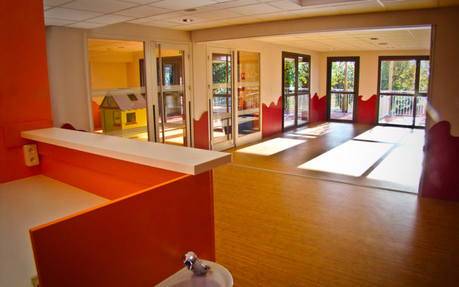 Crèche Aubenas- Salle d'éveil M&G 2 tamtam architecture
